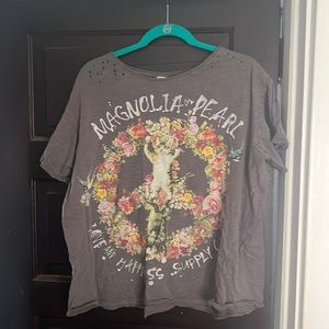 Magnolia pearl t shirt new without tags